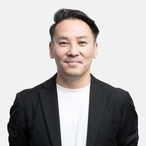 細村 拓也